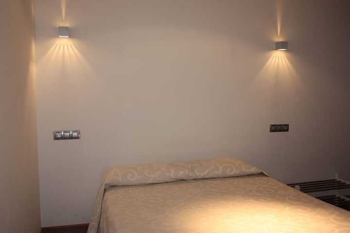 Room 6 of 34