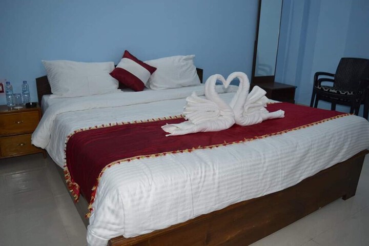 Room 3 of 19
