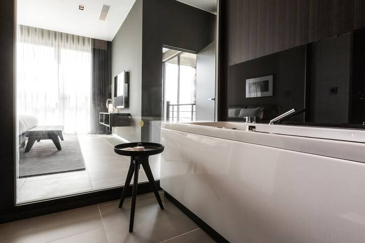 Room 118 of 267