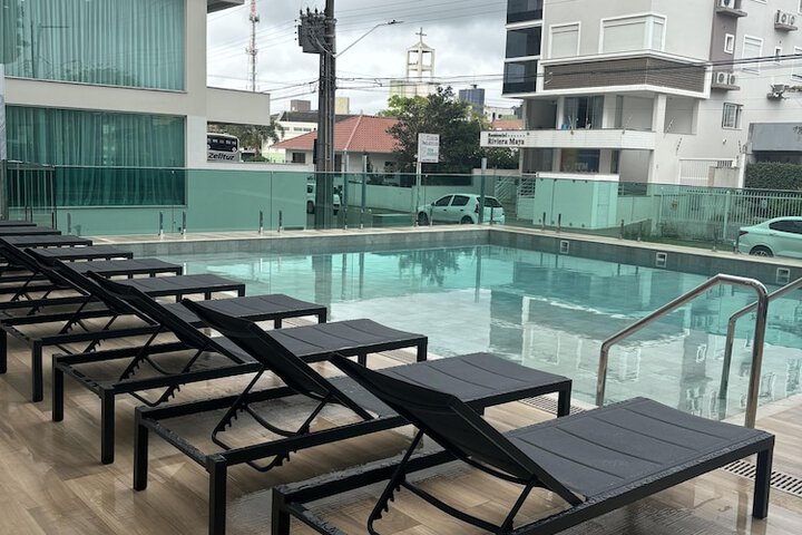Pools & Facilities