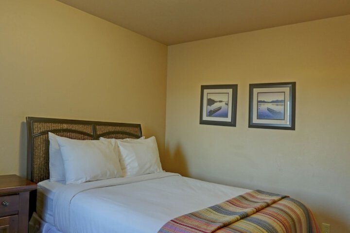 Room 41 of 184