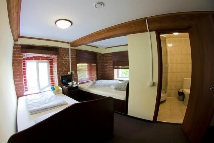 Room 23 of 67