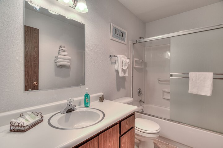 Room 204 of 254