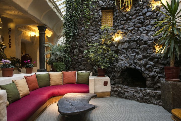Lobby Entry