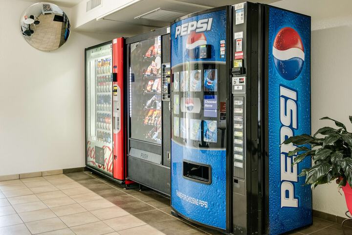 Vending machine