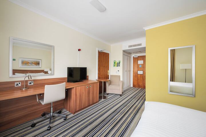 Room 21 of 123