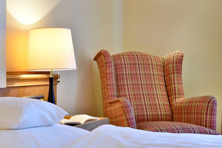 Room 20 of 182