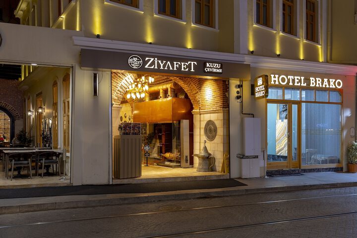 Hotel 42 of 43