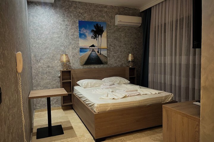 Room 12 of 58