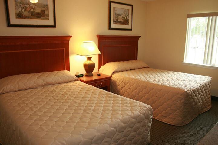 Room 7 of 38