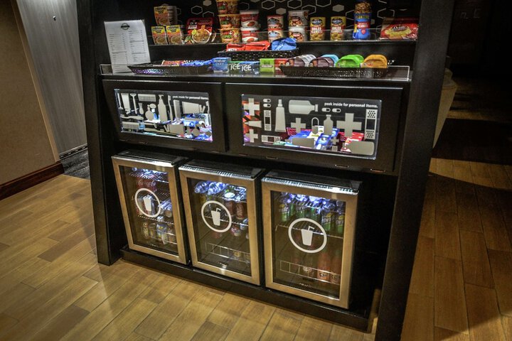 Snack bar