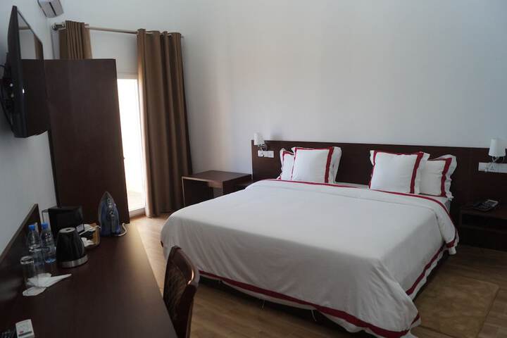 Room 8 of 53