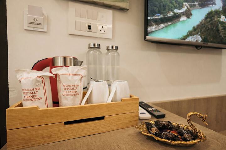 Breakfast/Coffee Service 18 of 28