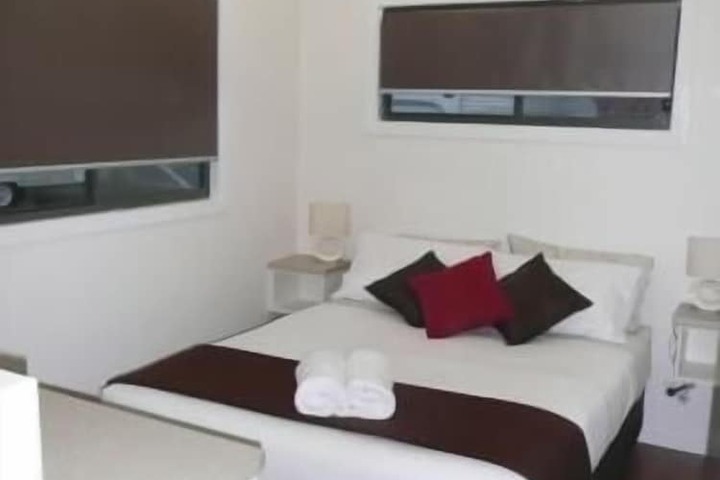 Room 2 of 13