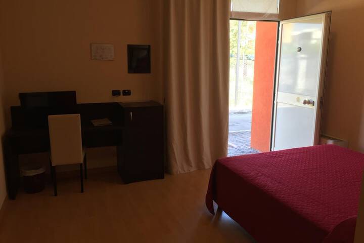 Room 17 of 46