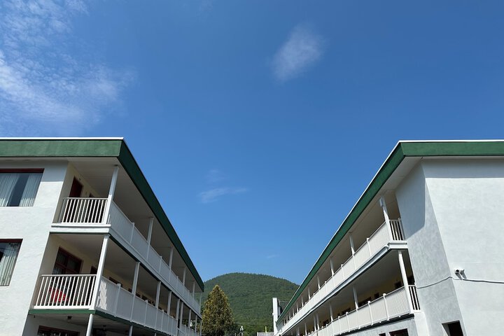 Hotel 40 of 41