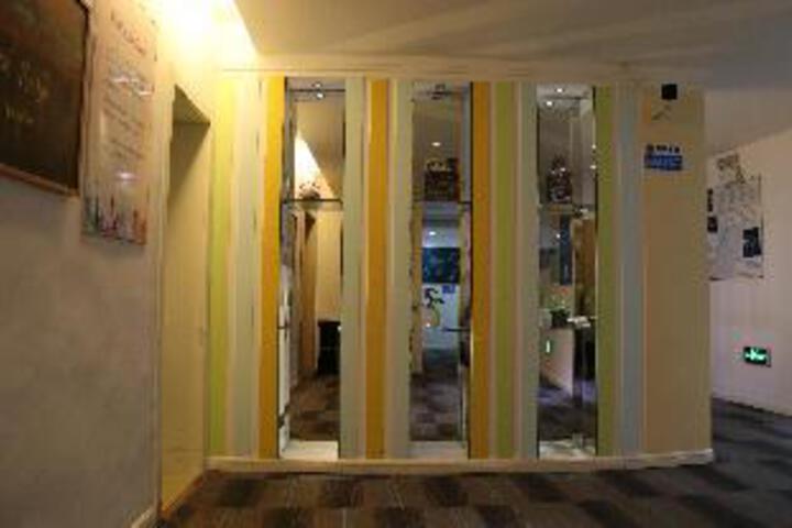 Room Photo