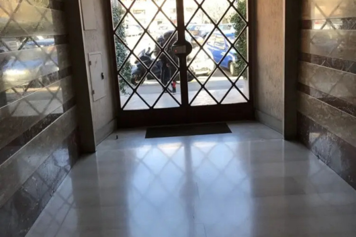 Room 12 of 17