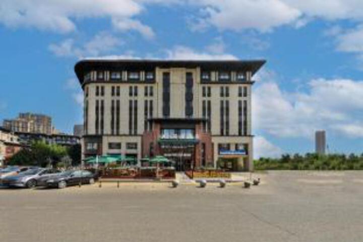 Xana Hotelle(Shenyang Convention and Exhibition Centerl South of Railway Station)