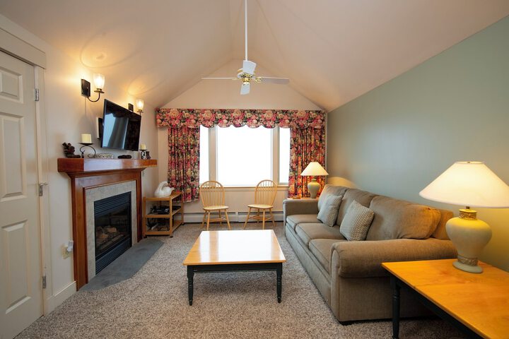 Room 47 of 83
