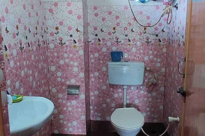 Room 14 of 72