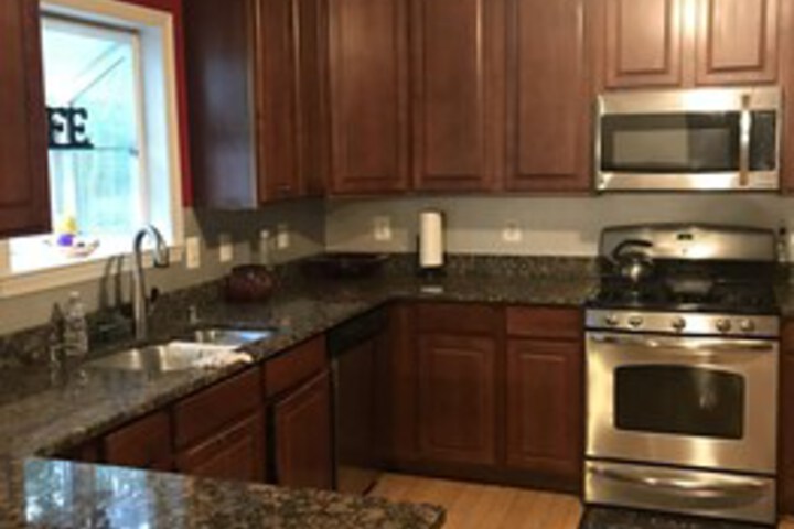 Annapolis home with many amenities