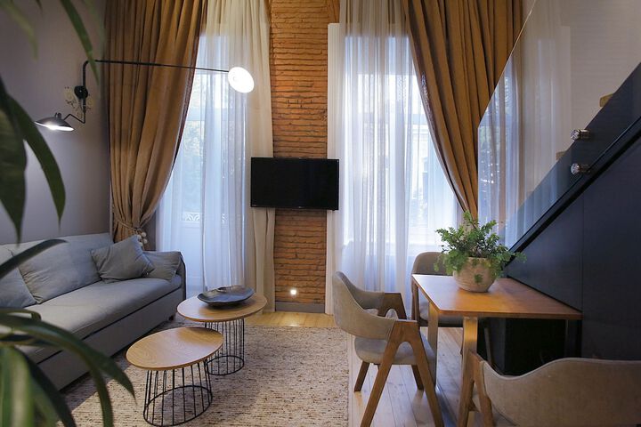 Room 26 of 131