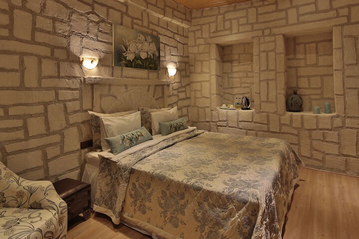 Room 17 of 56