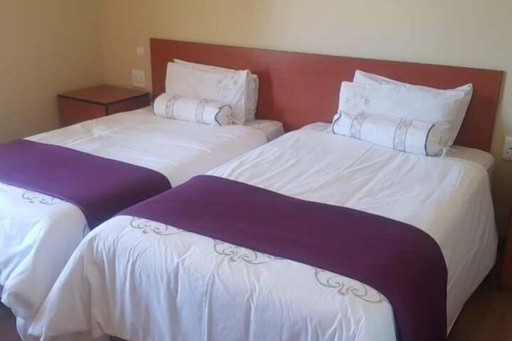 Room 22 of 25