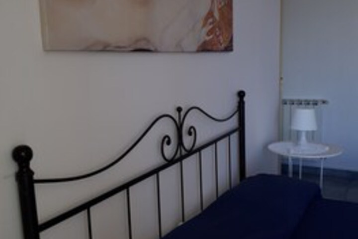 Room 18 of 40
