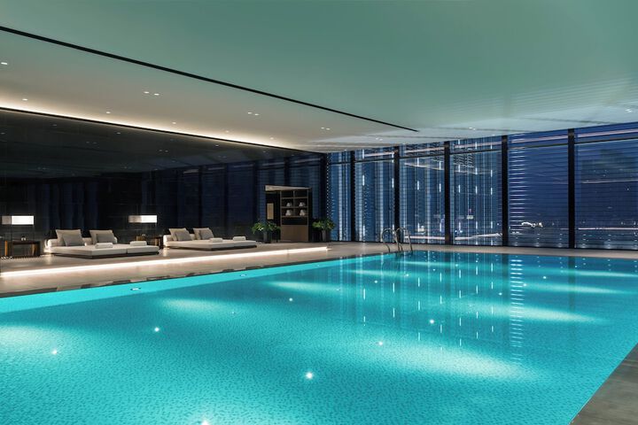 Pool 31 of 85
