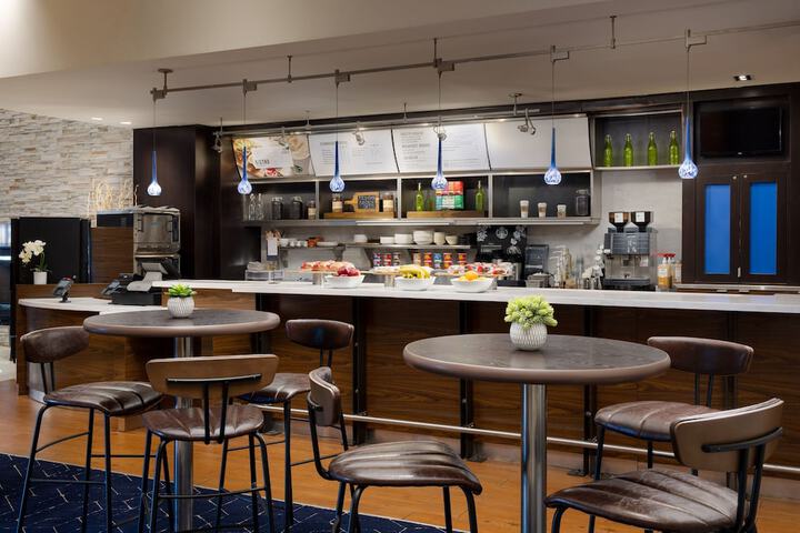 Breakfast/Coffee Service 48 of 65