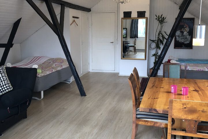 Room 38 of 99