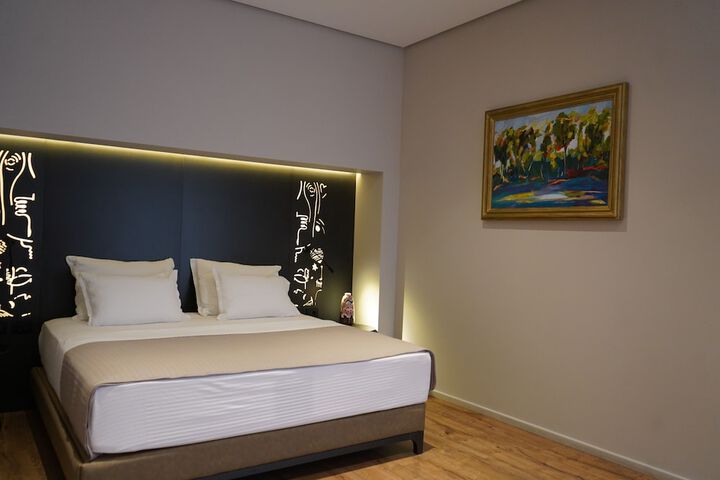 Room 67 of 163