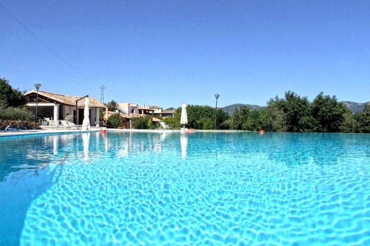 Pool 16 of 41