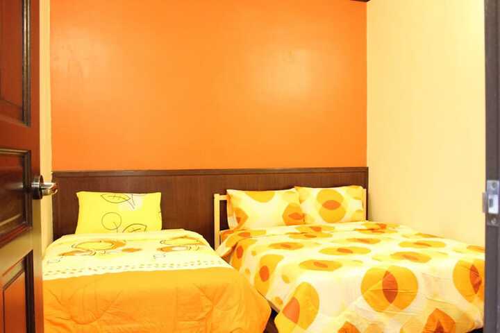 Room 2 of 29
