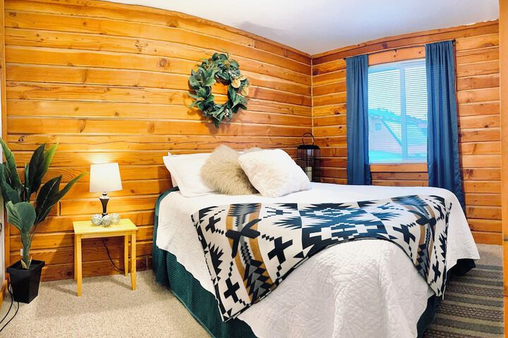 Room 4 of 67