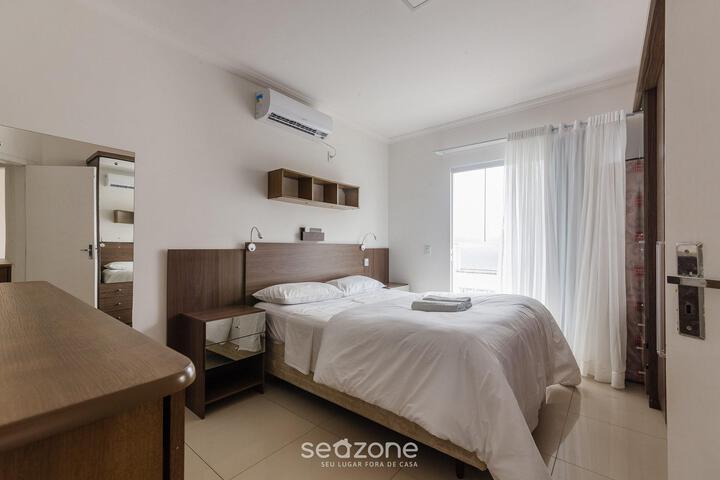 Room 2 of 10