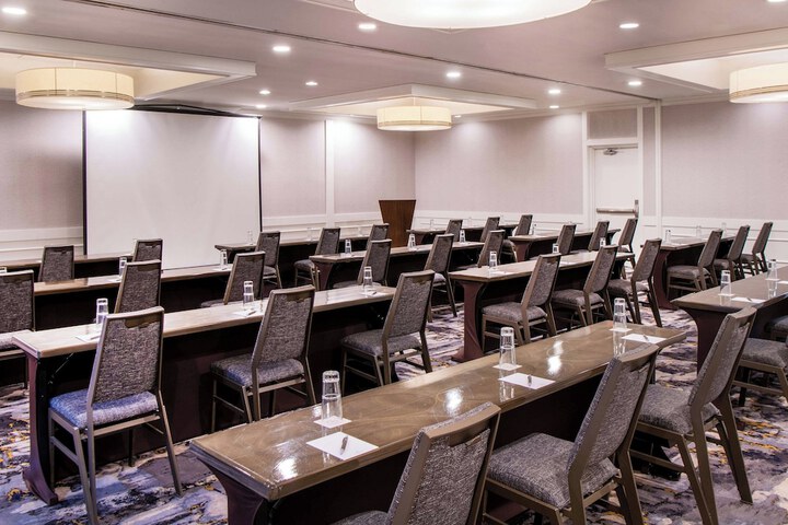 Meeting facility