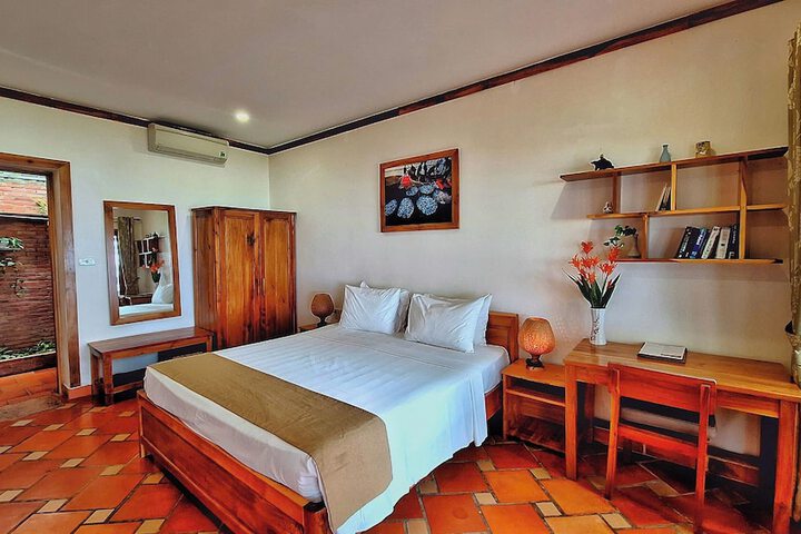 Room 15 of 124