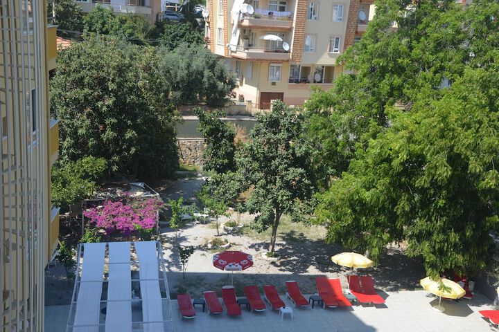 Children's play area - outdoor