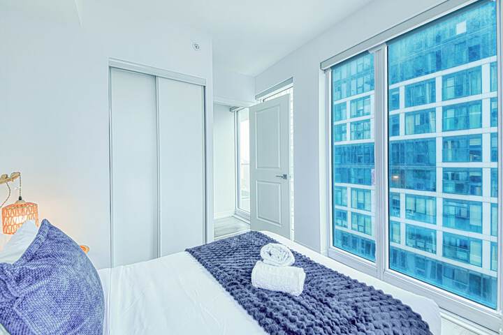 Room 380 of 652