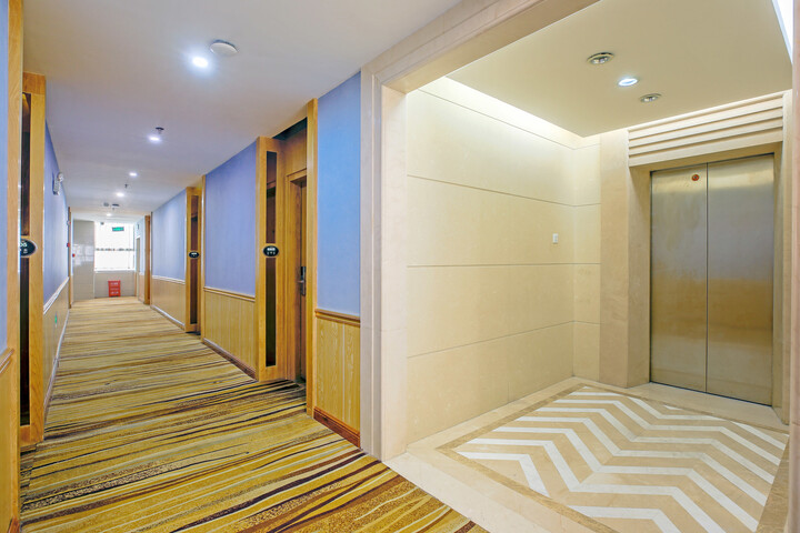 Hotel Interior 11 of 29