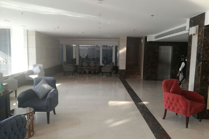 Lobby Entry