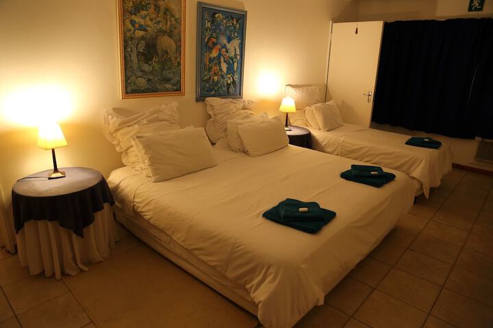 Room 2 of 26