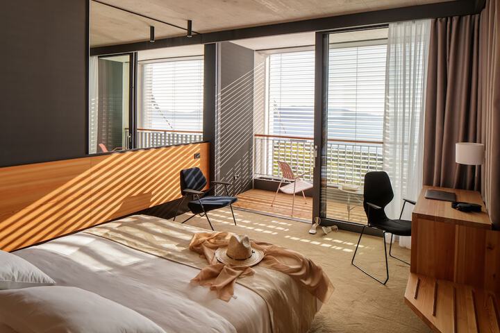Room 29 of 62