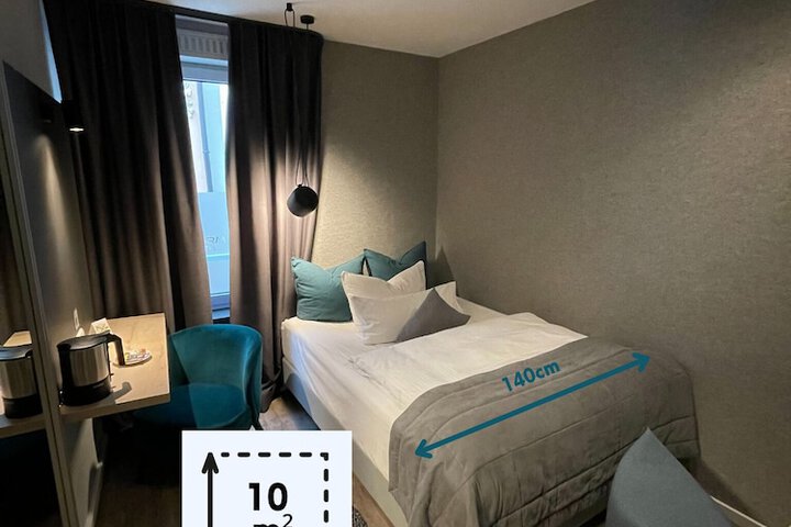 Room 31 of 41