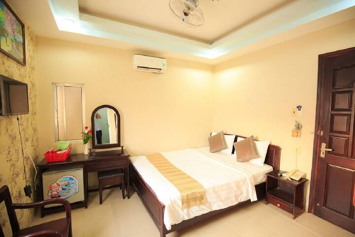 Room 18 of 40