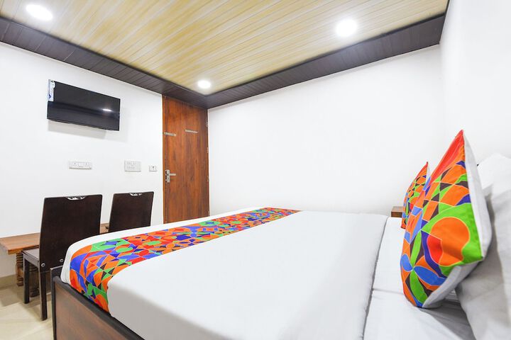 Room 20 of 30