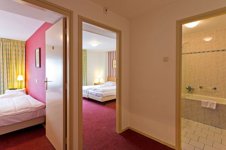 Room 15 of 47